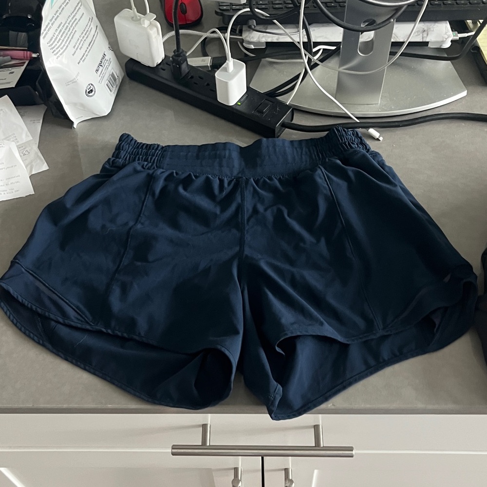 Lululemon hotty hot high rise running shorts 4” 8 - Picture 2 of 3